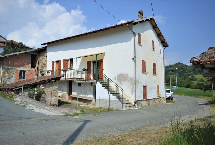 Casa - Semindipendente in vendita a Pareto