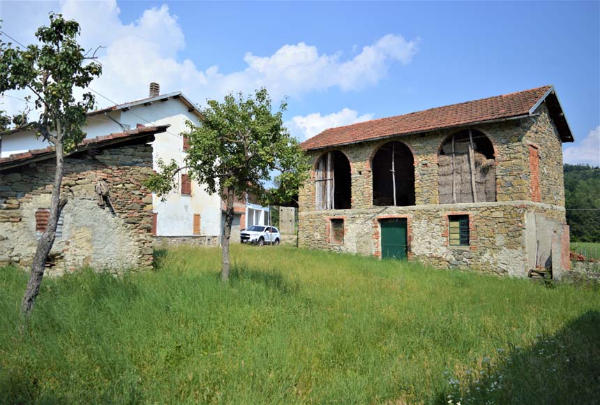 Casa - Semindipendente in vendita a Pareto