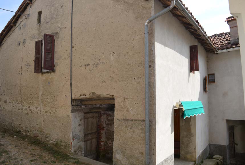 Casa - Semindipendente in vendita a Cairo Montenotte, Carnovale