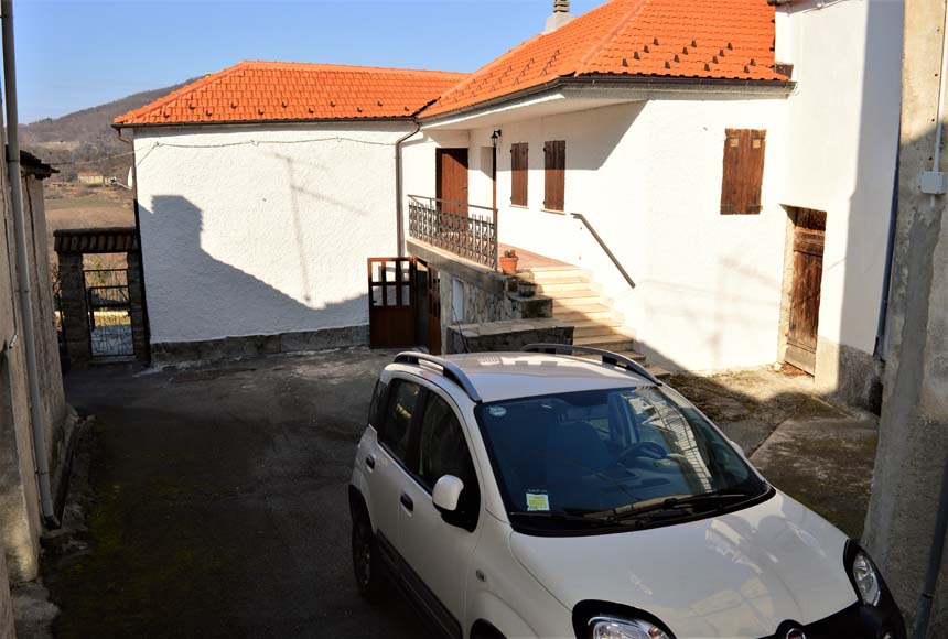 Casa - Semindipendente in vendita a Piana Crixia