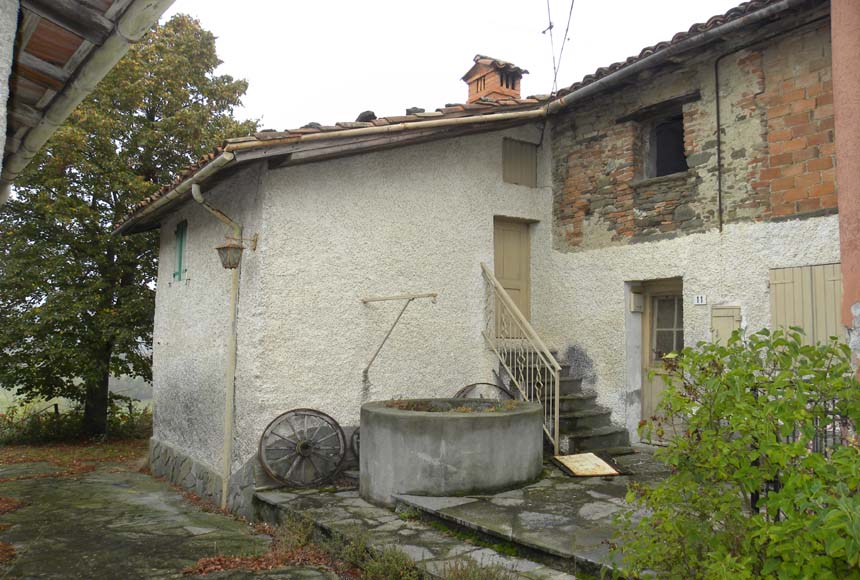 Casa - Semindipendente in vendita a Pareto