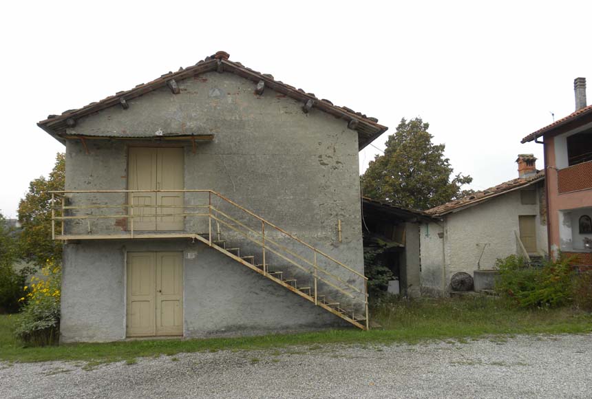 Casa - Semindipendente in vendita a Pareto