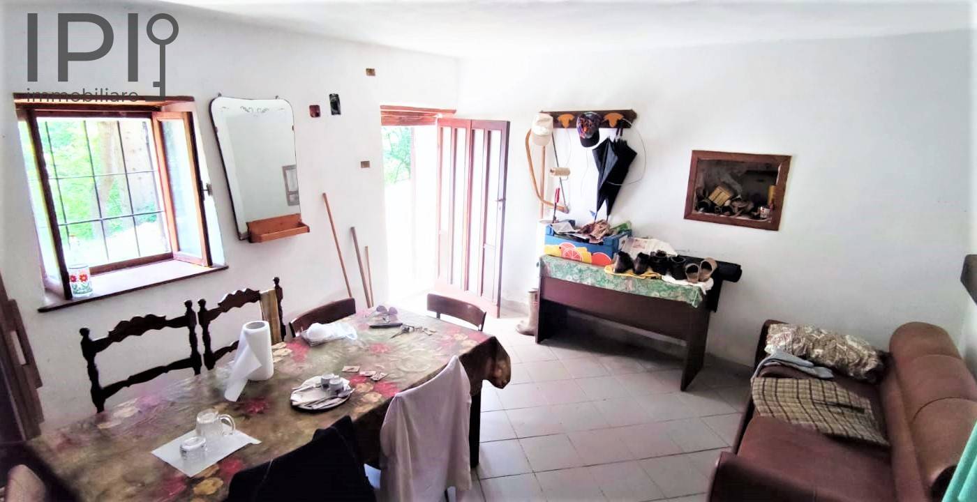 Casa Rustica - Semindipendente in vendita a Ormea