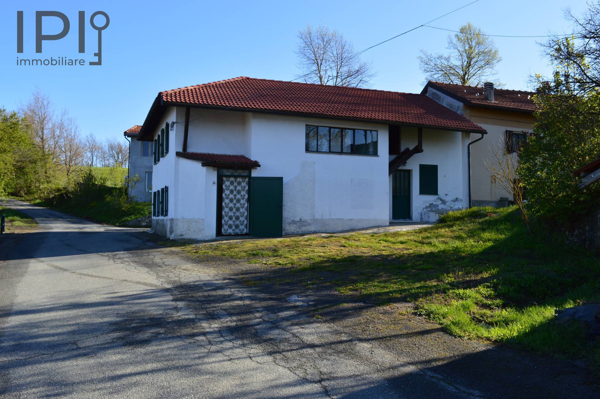 Casa - Semindipendente in vendita a Giusvalla