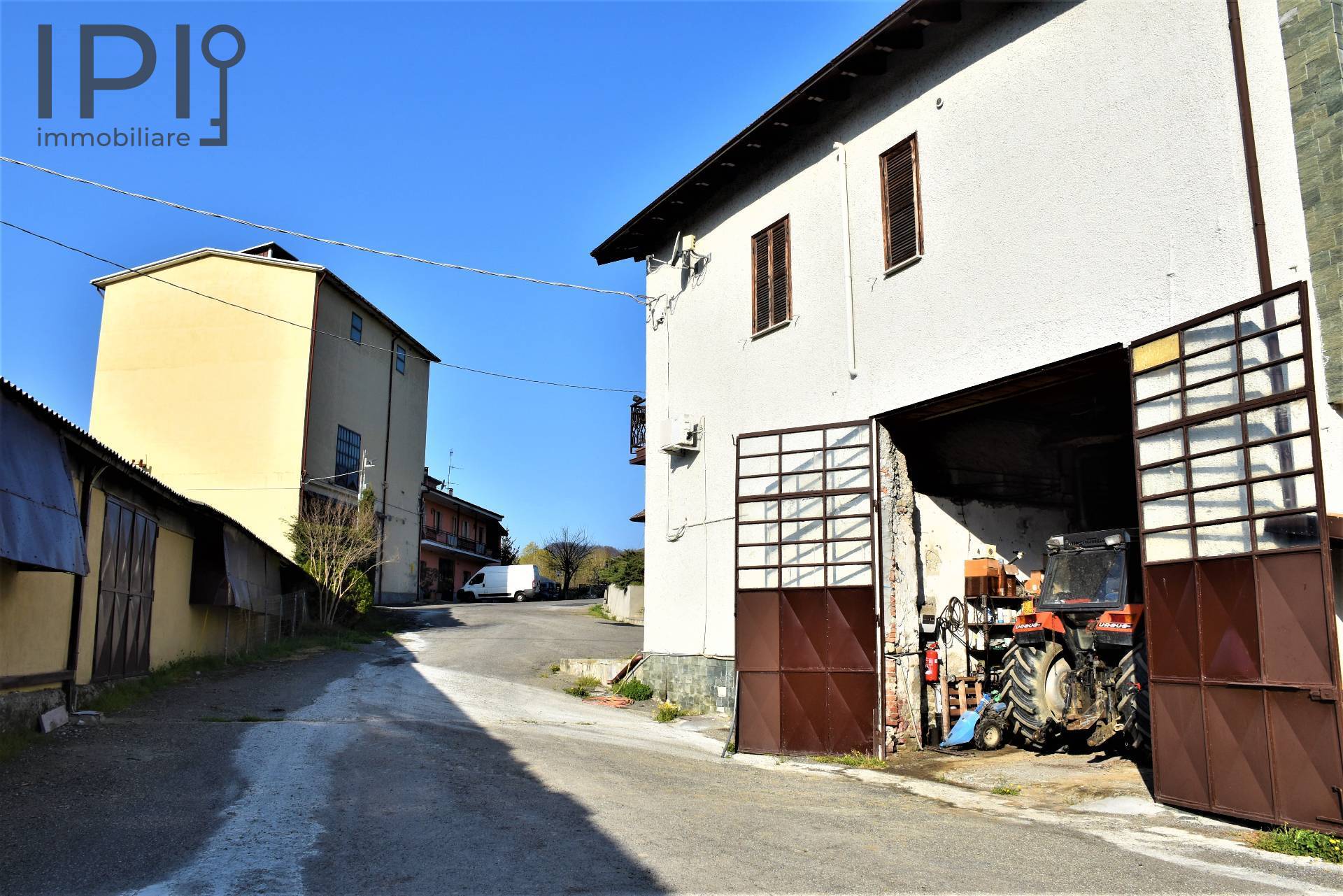 Capannone in vendita a Spigno Monferrato