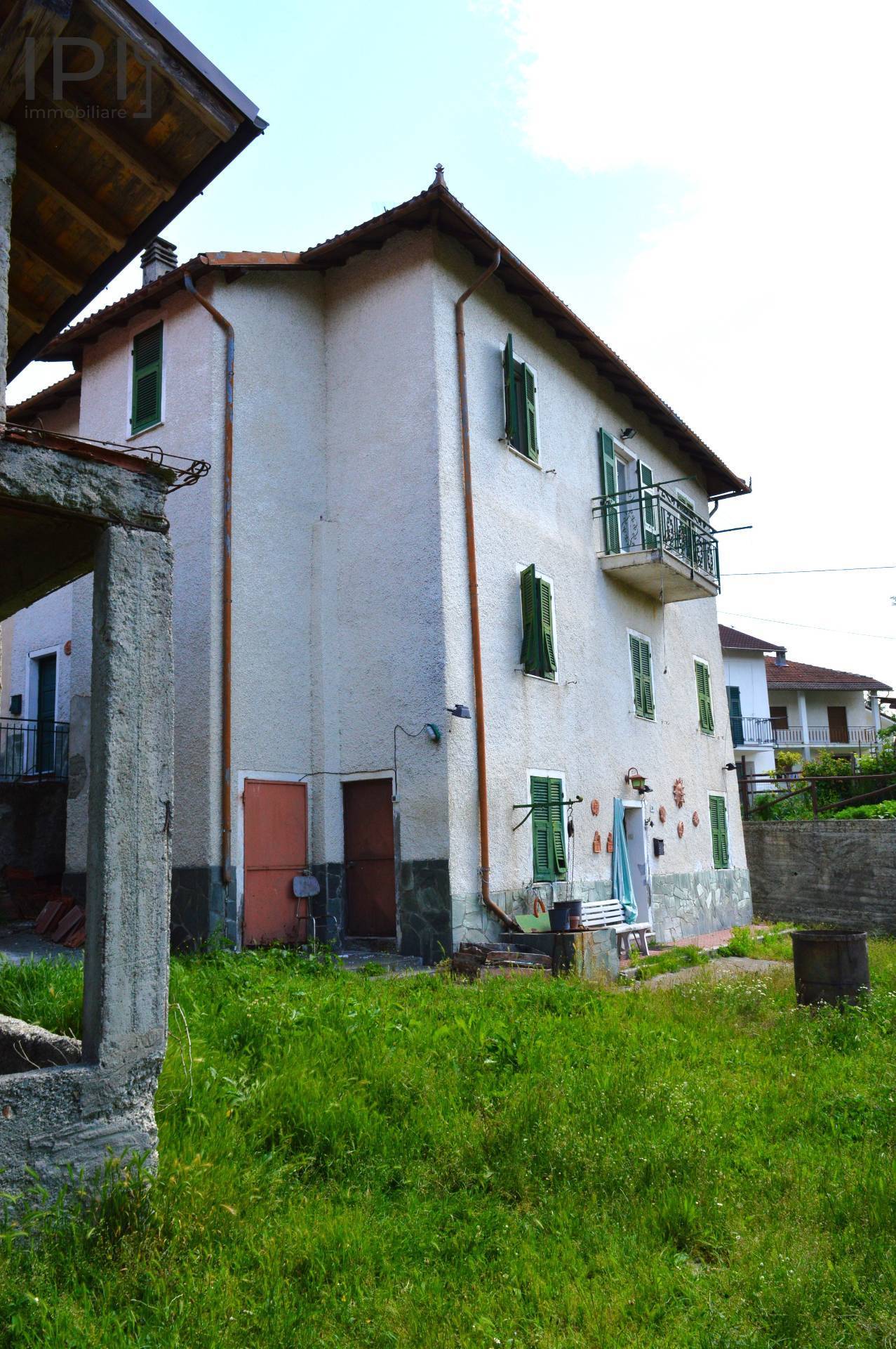 Casa in vendita a Mioglia, Dogli