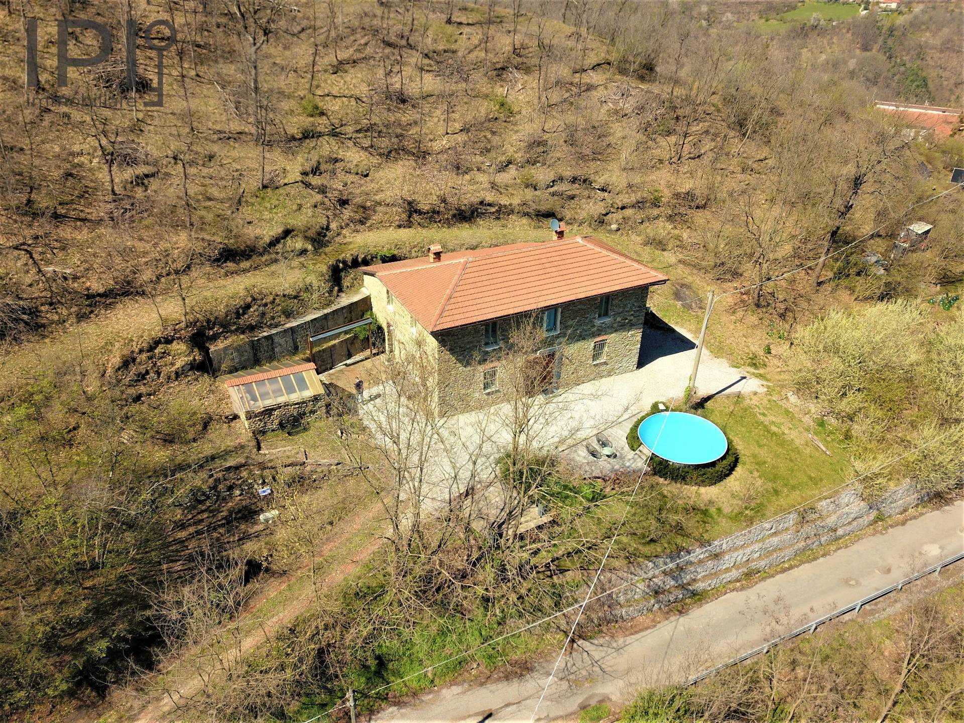 Villa / Villetta in vendita a Dego, Niosa