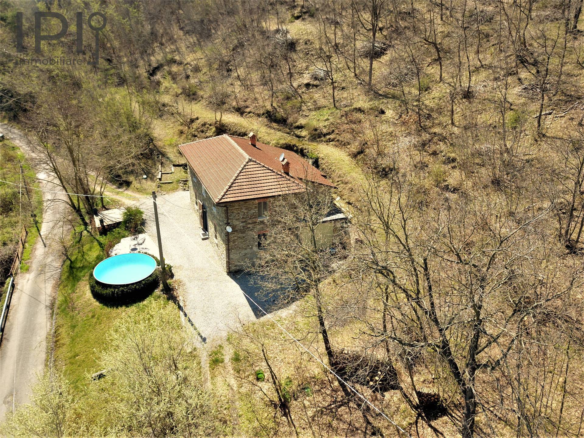 Villa / Villetta in vendita a Dego, Niosa