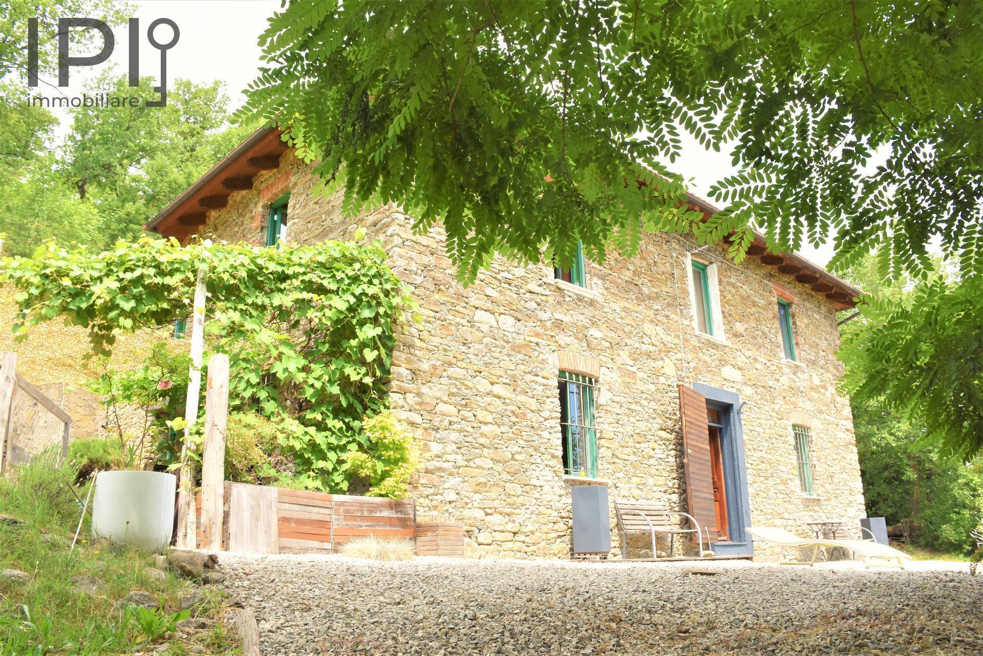 Villa / Villetta in vendita a Dego, Niosa