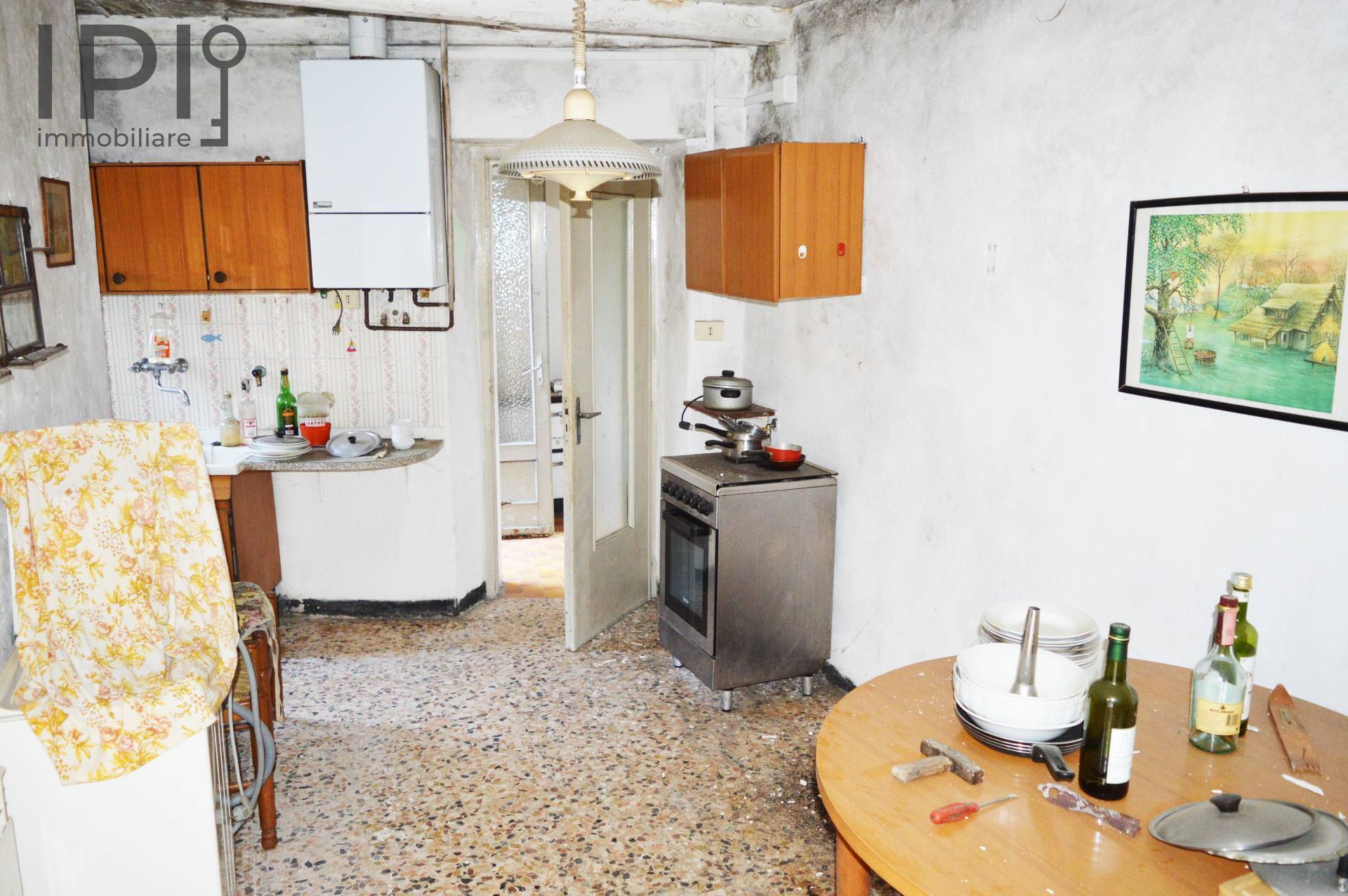 Casa Rustica - Semindipendente in vendita a Dego, Sugliani