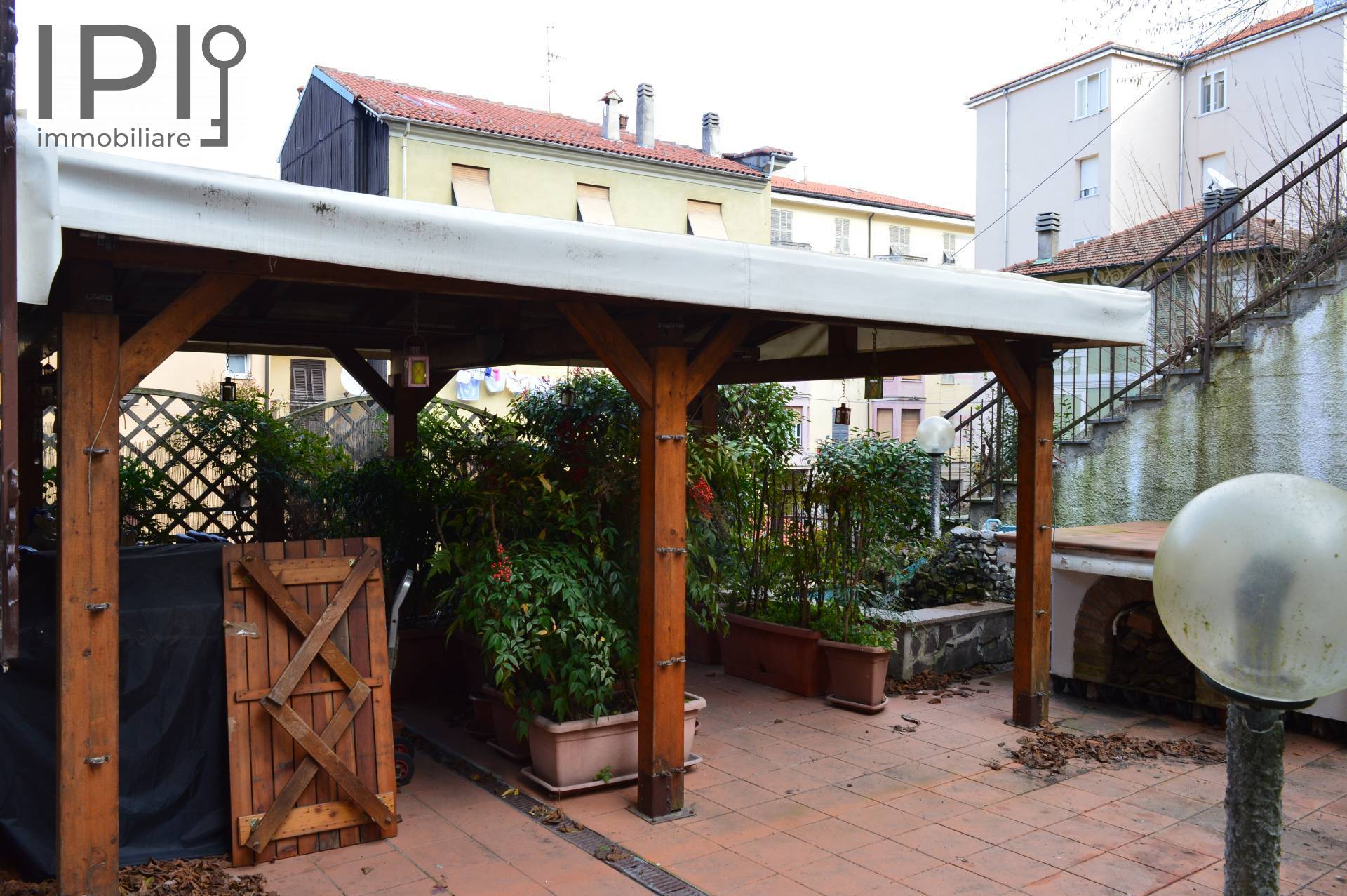 Appartamento in vendita a Altare