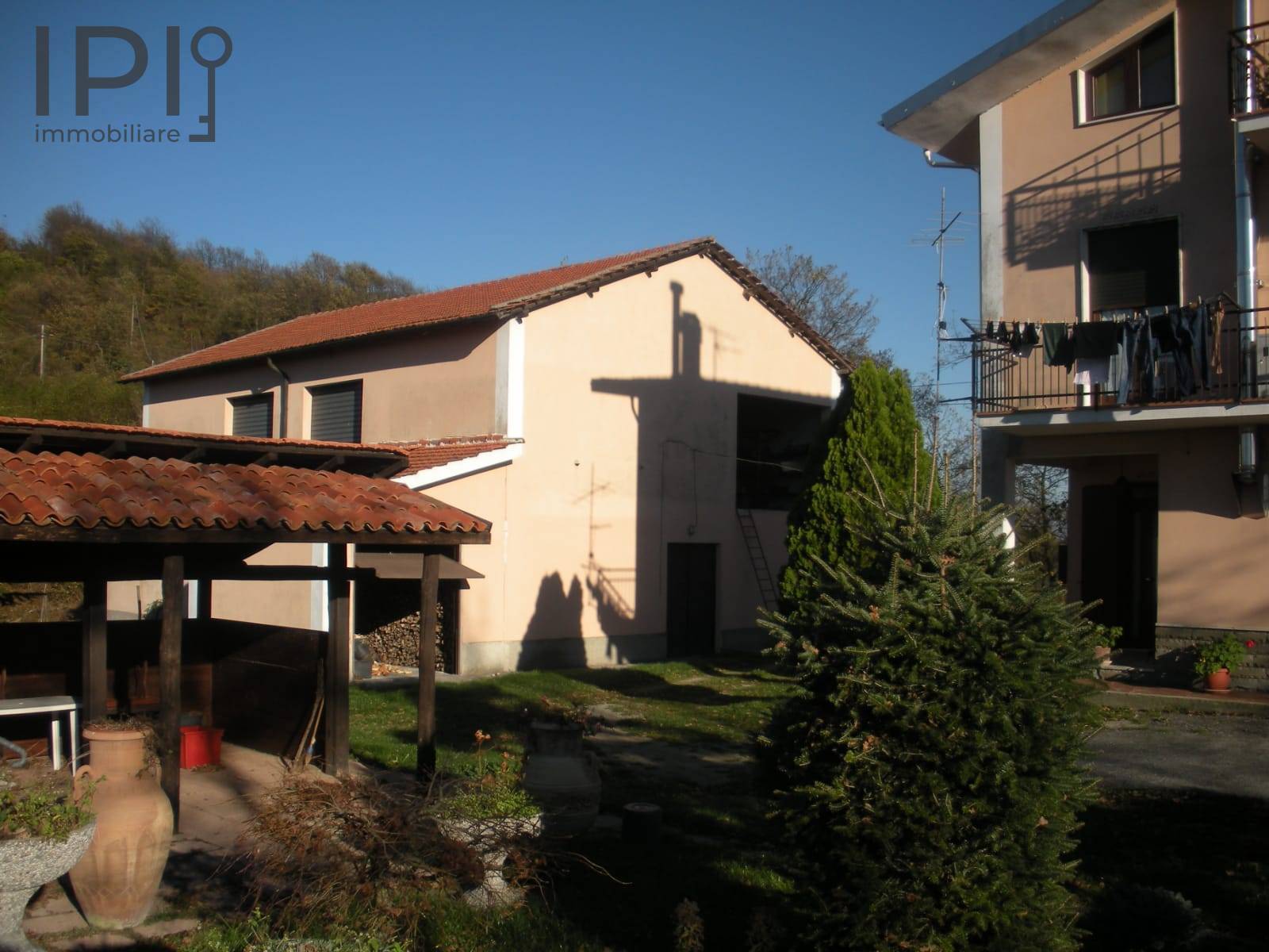 Villa Padronale in vendita a Cairo Montenotte, Monti