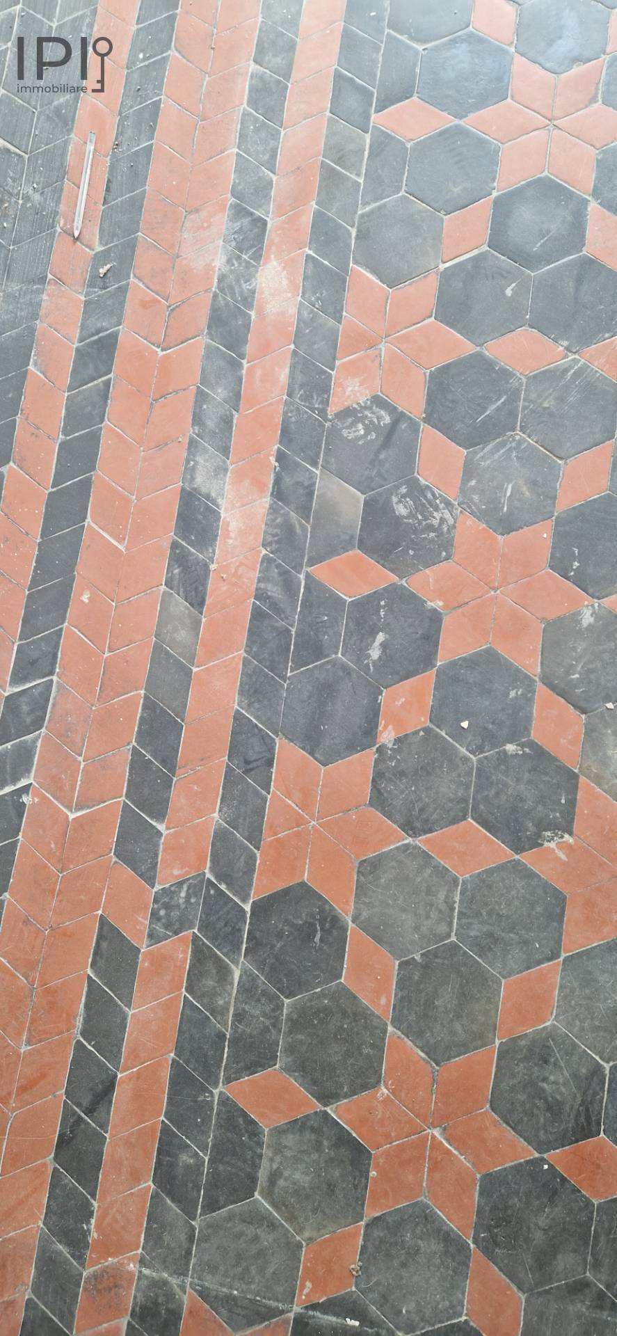 Appartamento in vendita a Cairo Montenotte, Ferrania