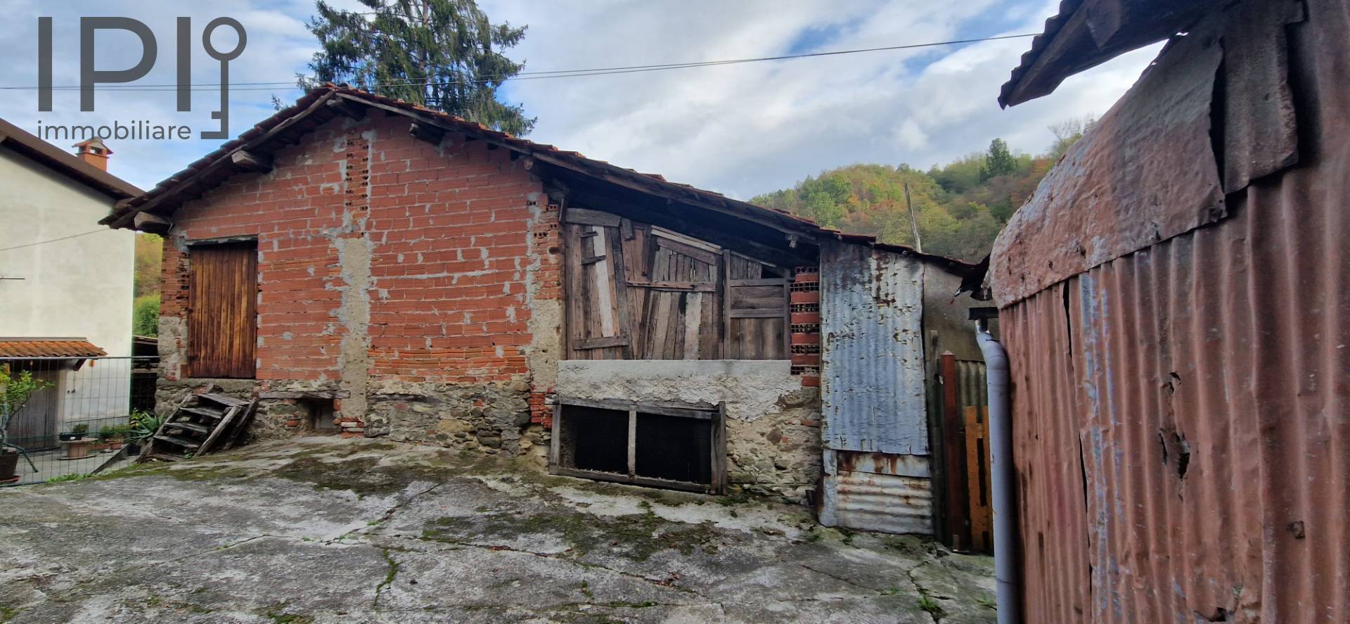 Casa Rustica in vendita a Cairo Montenotte