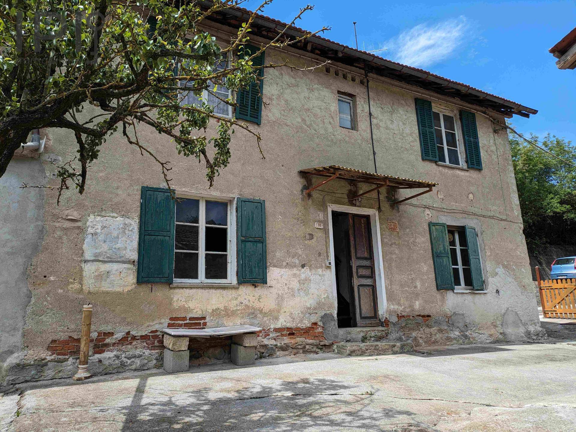 Casa Rustica in vendita a Cairo Montenotte