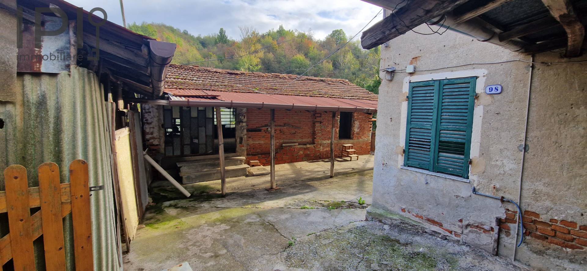 Casa Rustica in vendita a Cairo Montenotte