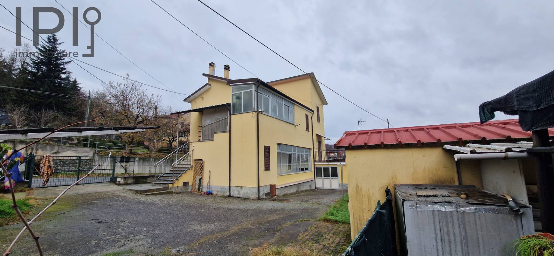 Villa / Villetta in vendita a Carcare