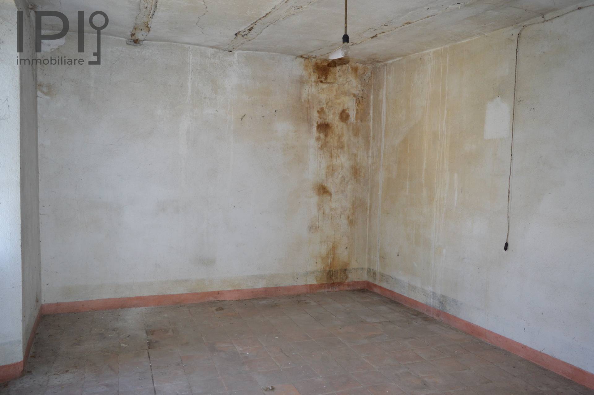 Casa - Semindipendente in vendita a Cairo Montenotte, Rocchetta