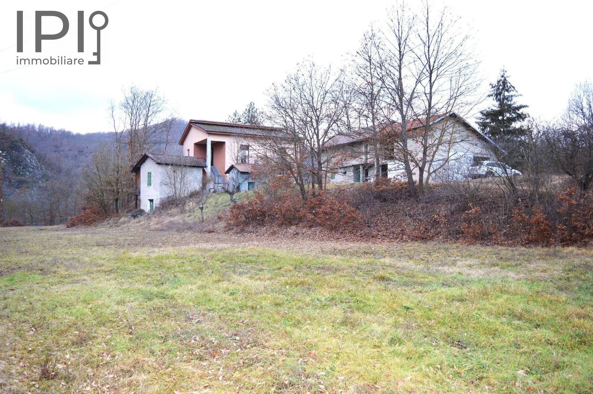 Cascinale / Podere in vendita a Cartosio, Ponte