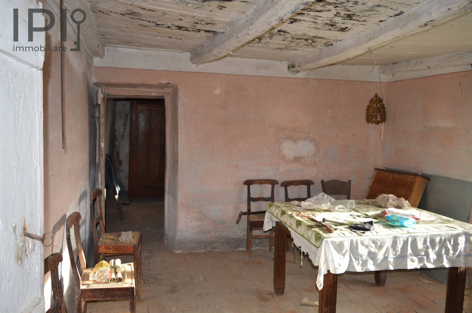 Casa Rustica - Semindipendente in vendita a Saliceto