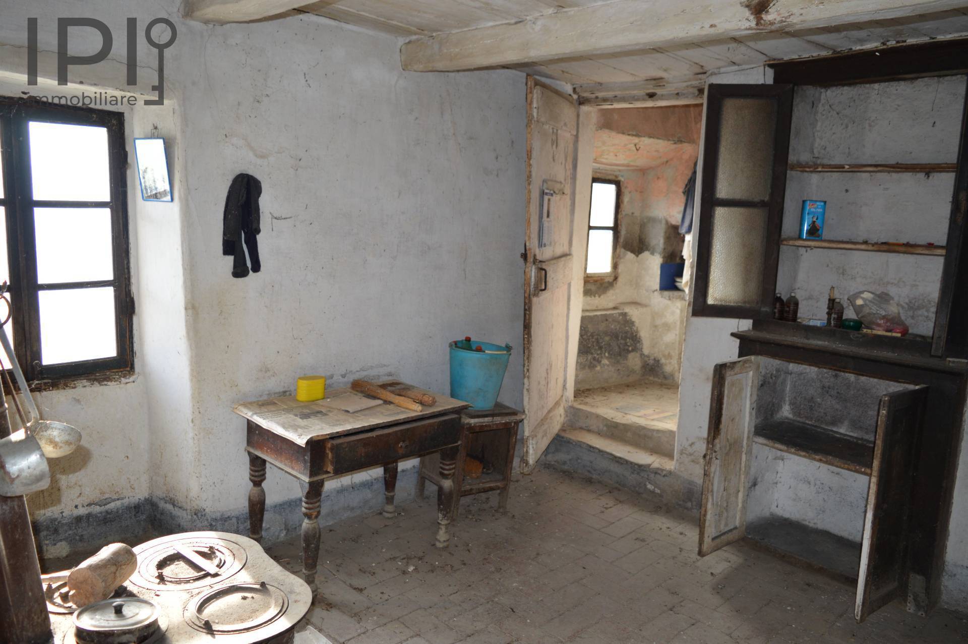 Casa Rustica - Semindipendente in vendita a Saliceto