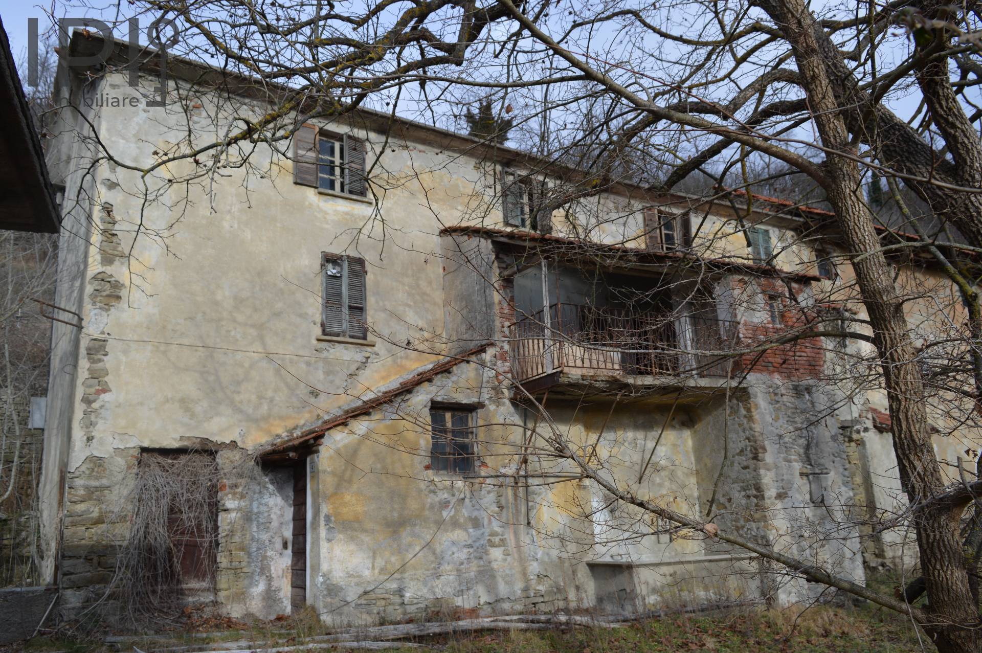 Cascinale / Podere - Semindipendente in vendita a Saliceto