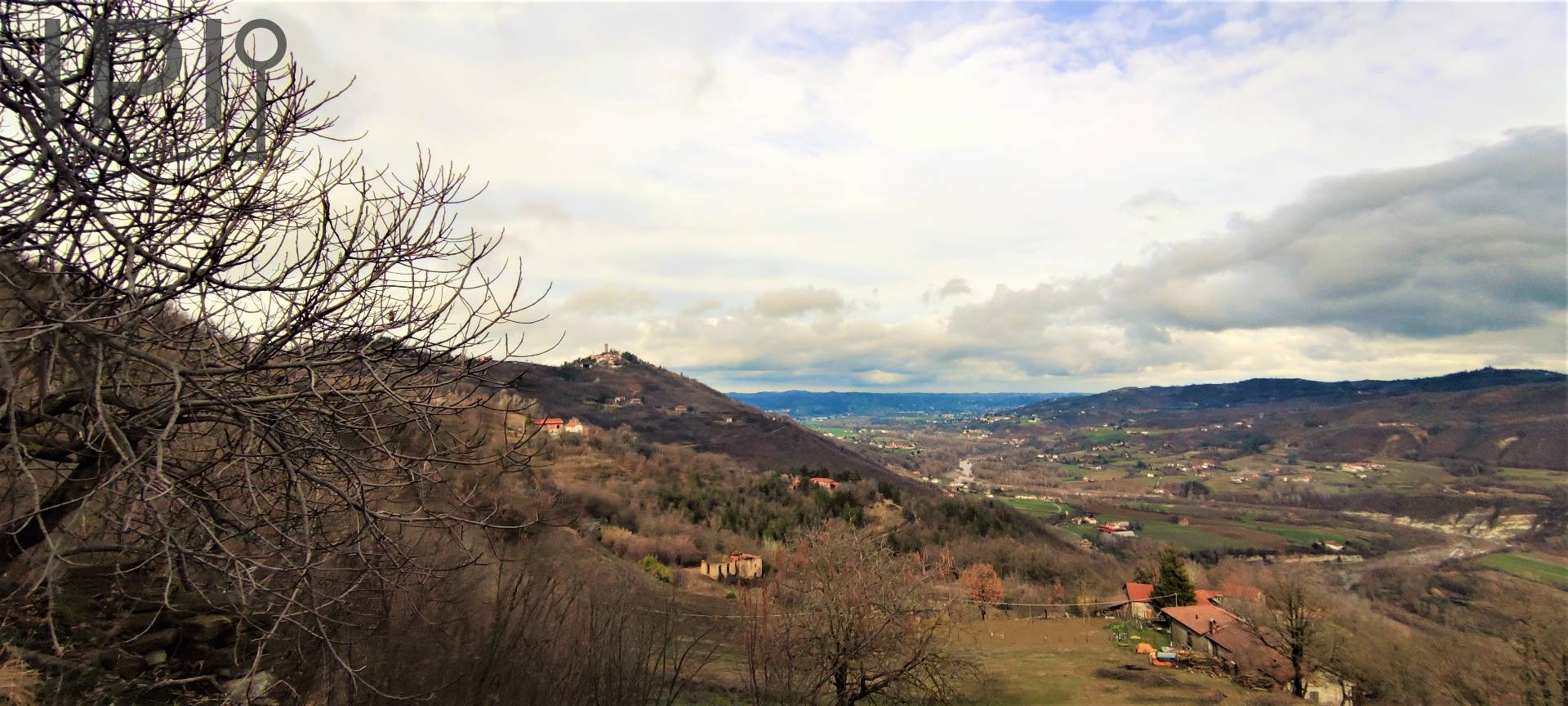 Casa Rustica in vendita a Montechiaro d'Acqui, Gaggioni