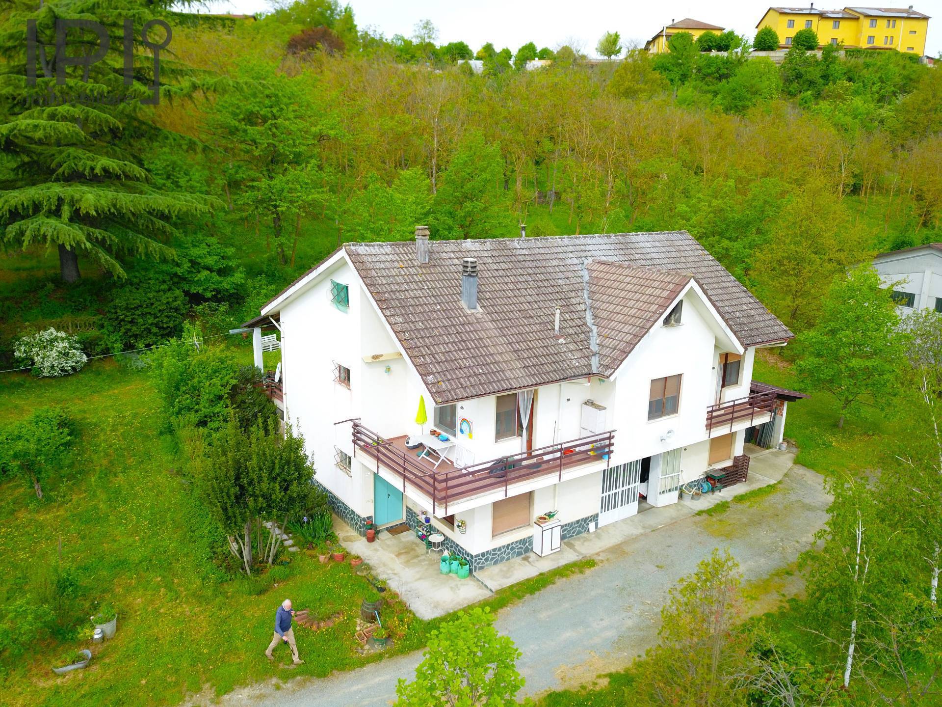 Villa / Villetta in vendita a Melazzo