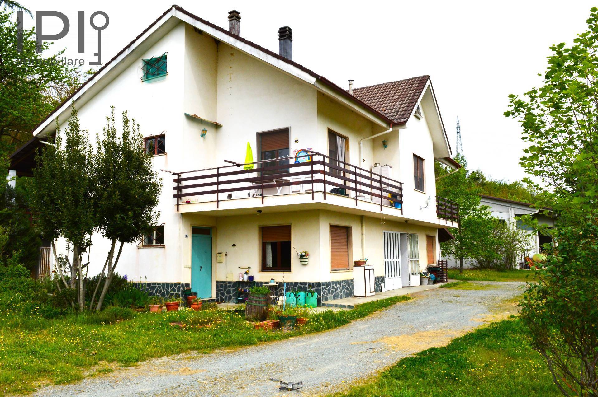 Villa / Villetta in vendita a Melazzo