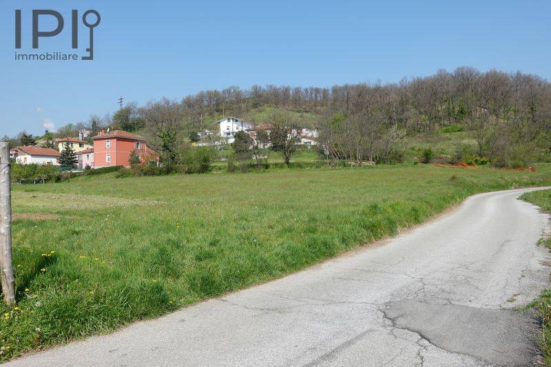 Terreno edificabile in vendita a Cairo Montenotte, Bragno