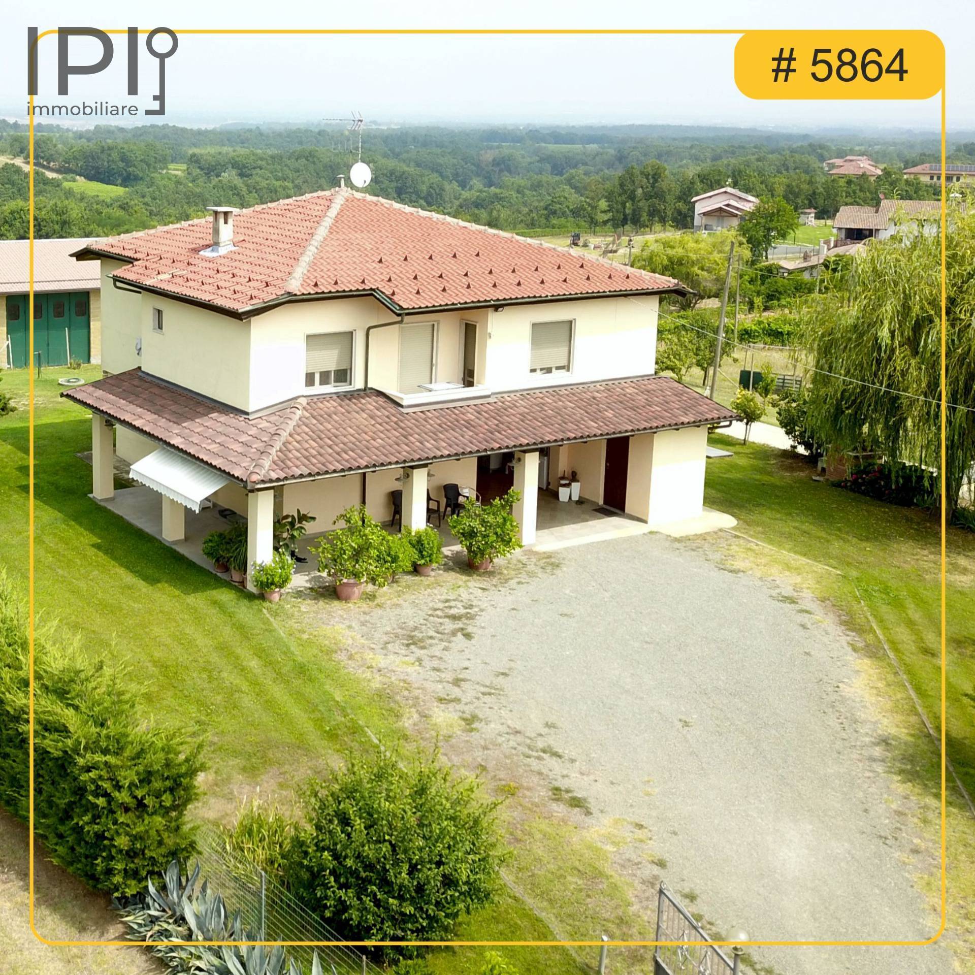 Villa / Villetta in vendita a Mombaruzzo