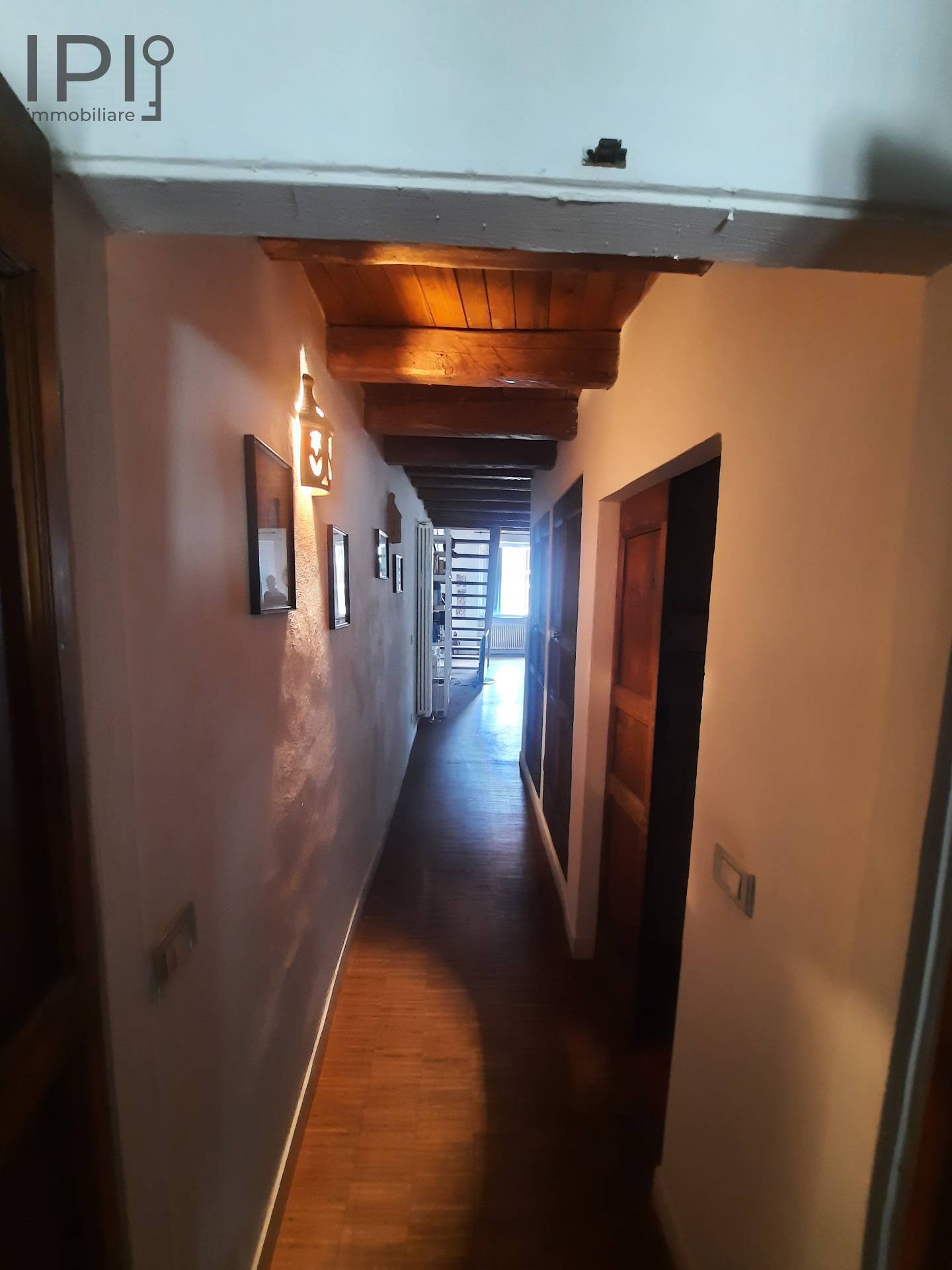 Appartamento in vendita a Savona, Centro