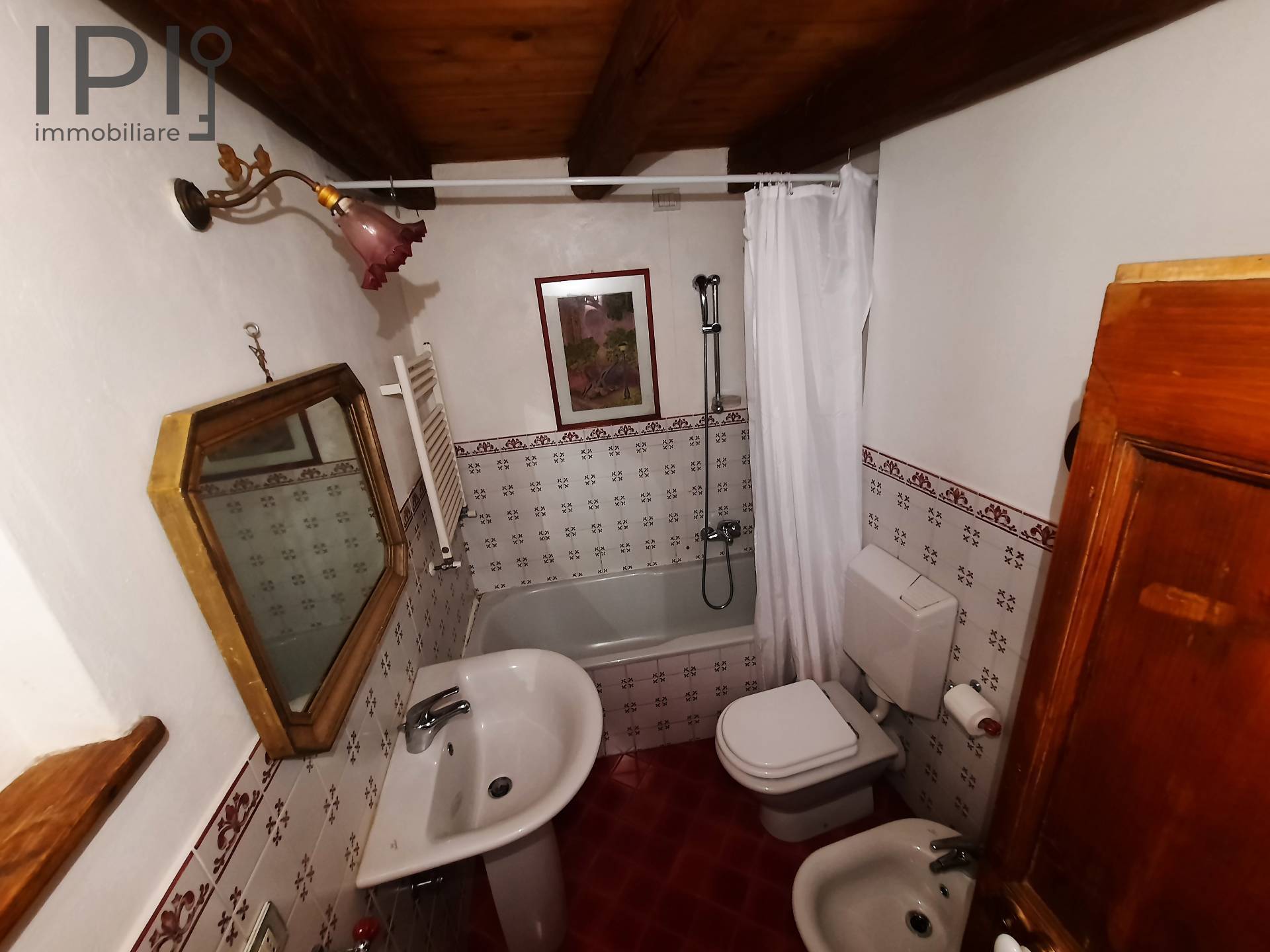 Appartamento in vendita a Savona, Centro