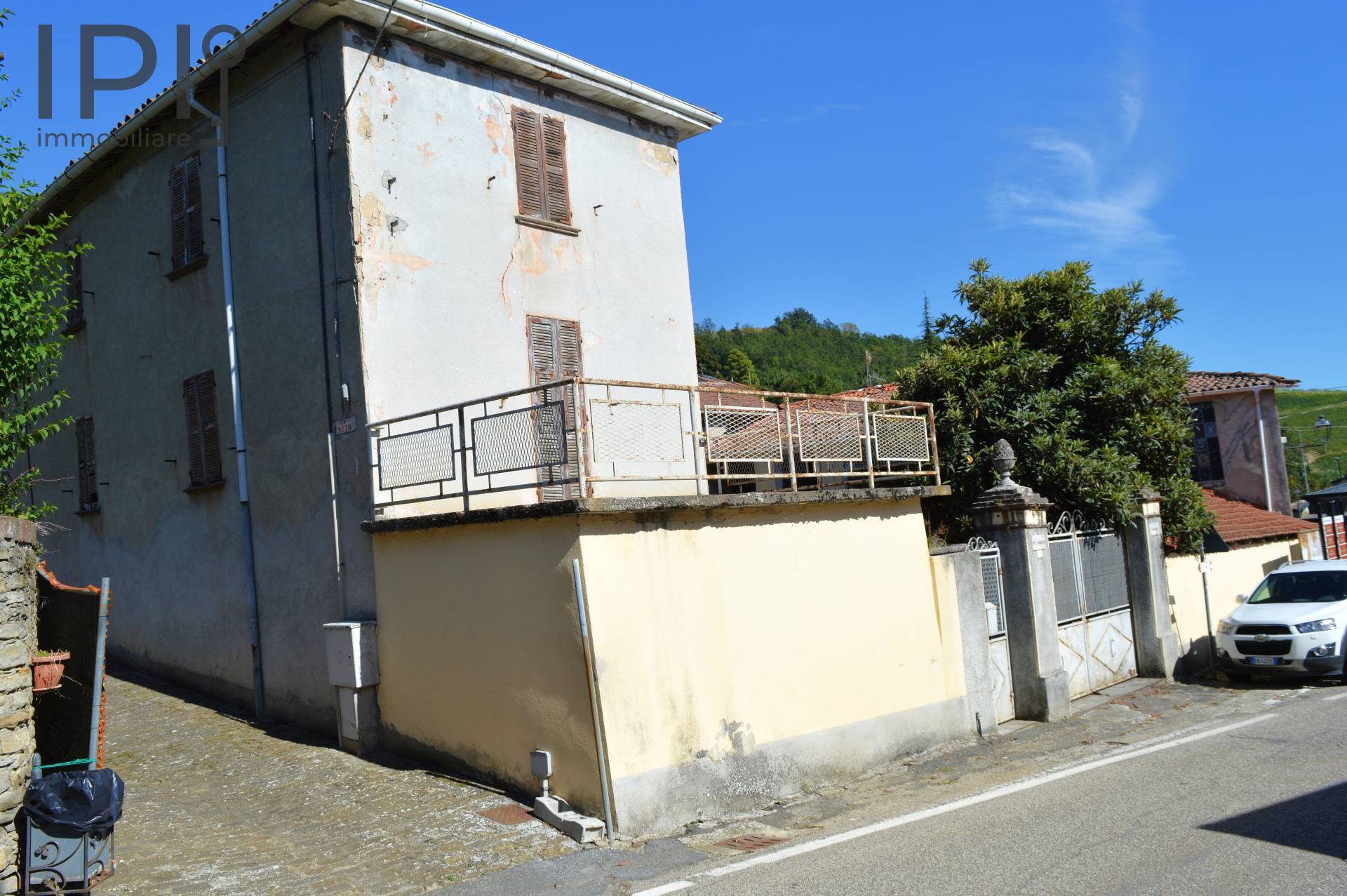 Casa Rustica in vendita a Sessame