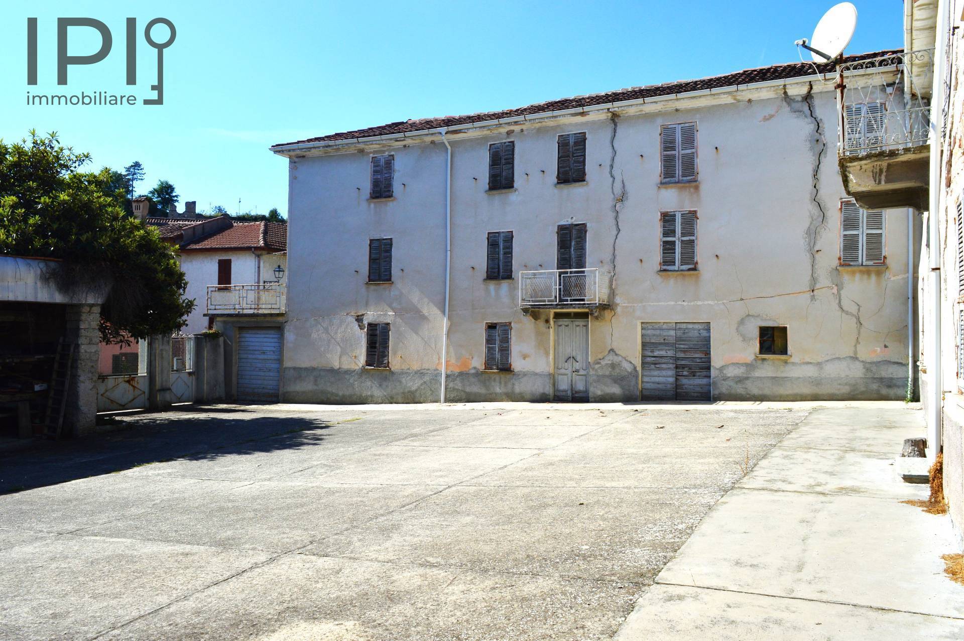 Casa Rustica in vendita a Sessame