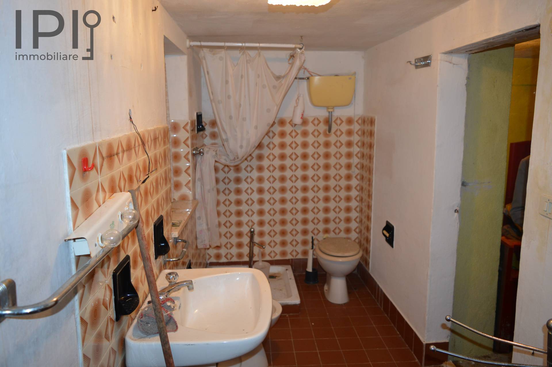 Casa Rustica in vendita a Gorzegno