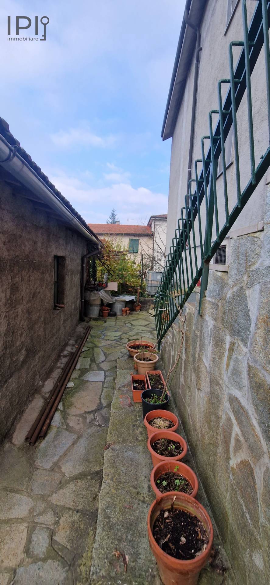 Casa - Semindipendente in vendita a Cairo Montenotte, Rocchetta