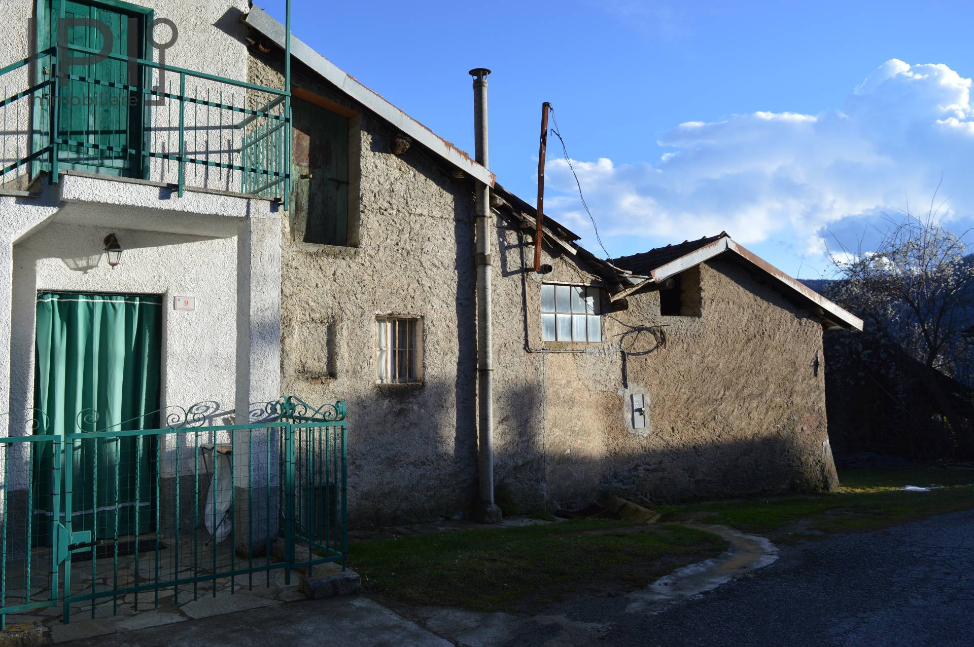 Casa Rustica - Semindipendente in vendita a Murialdo