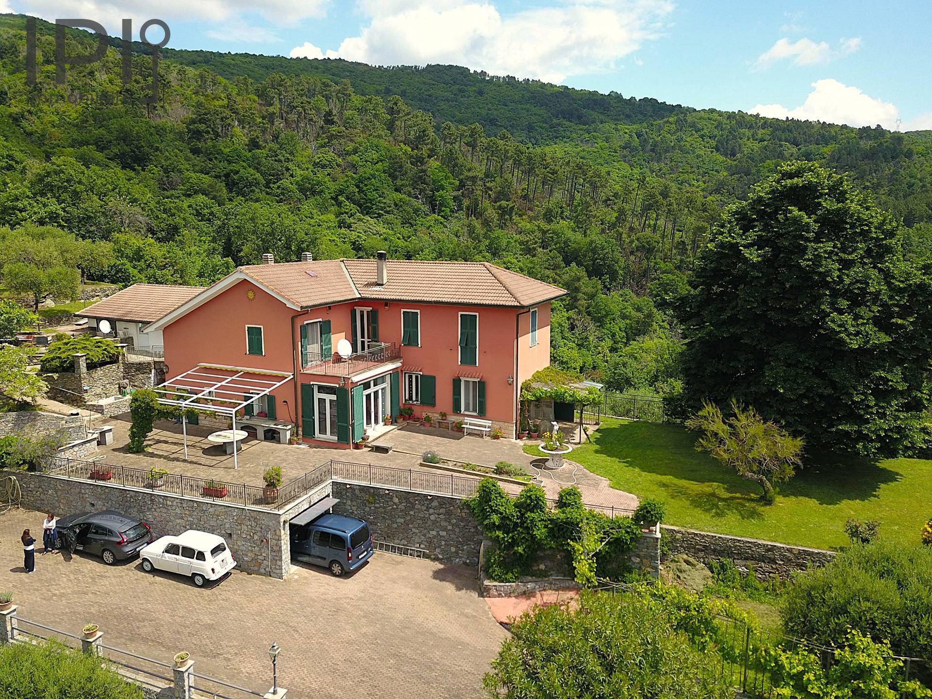 Villa / Villetta in vendita a Orco Feglino