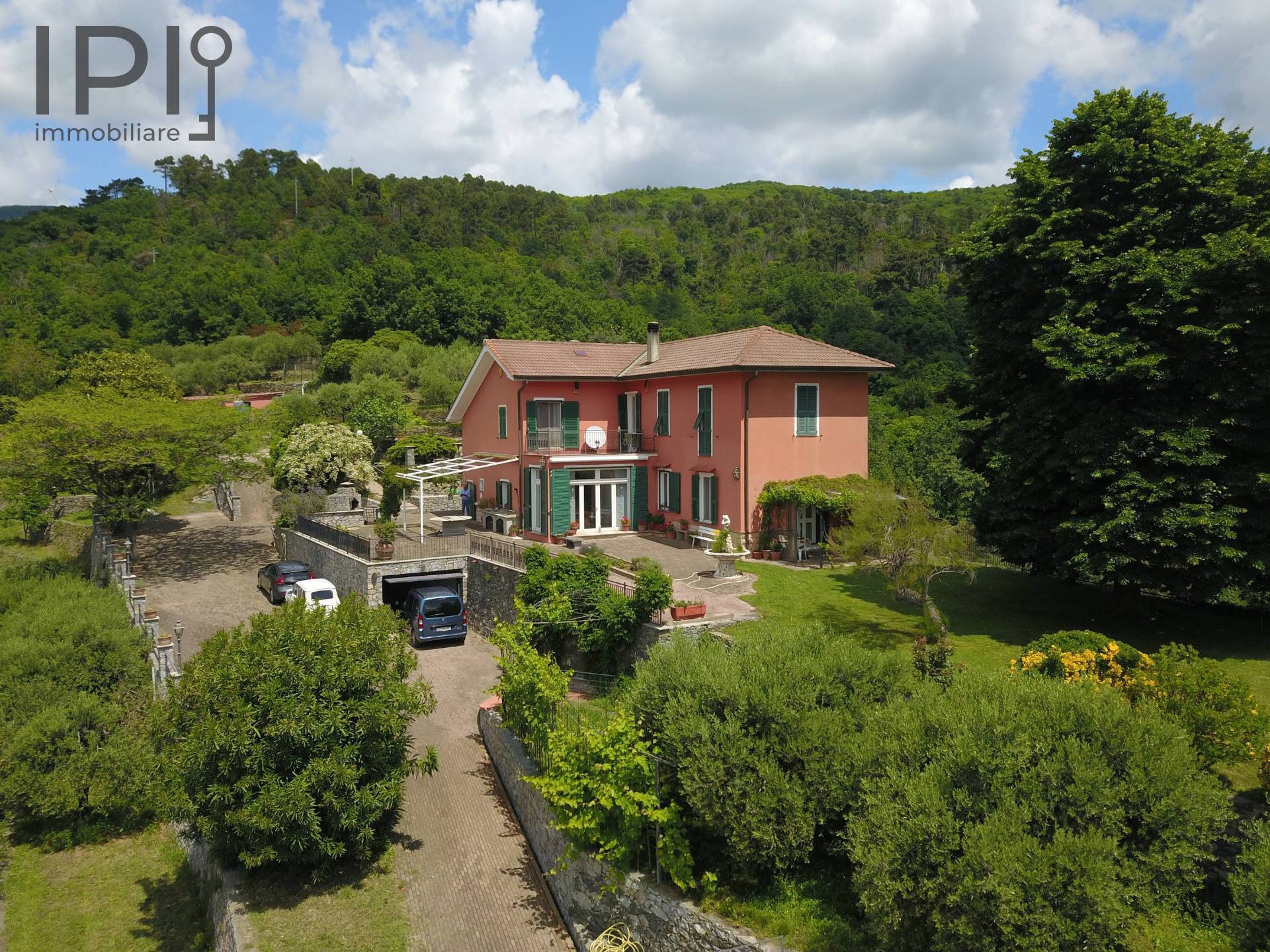 Villa / Villetta in vendita a Orco Feglino