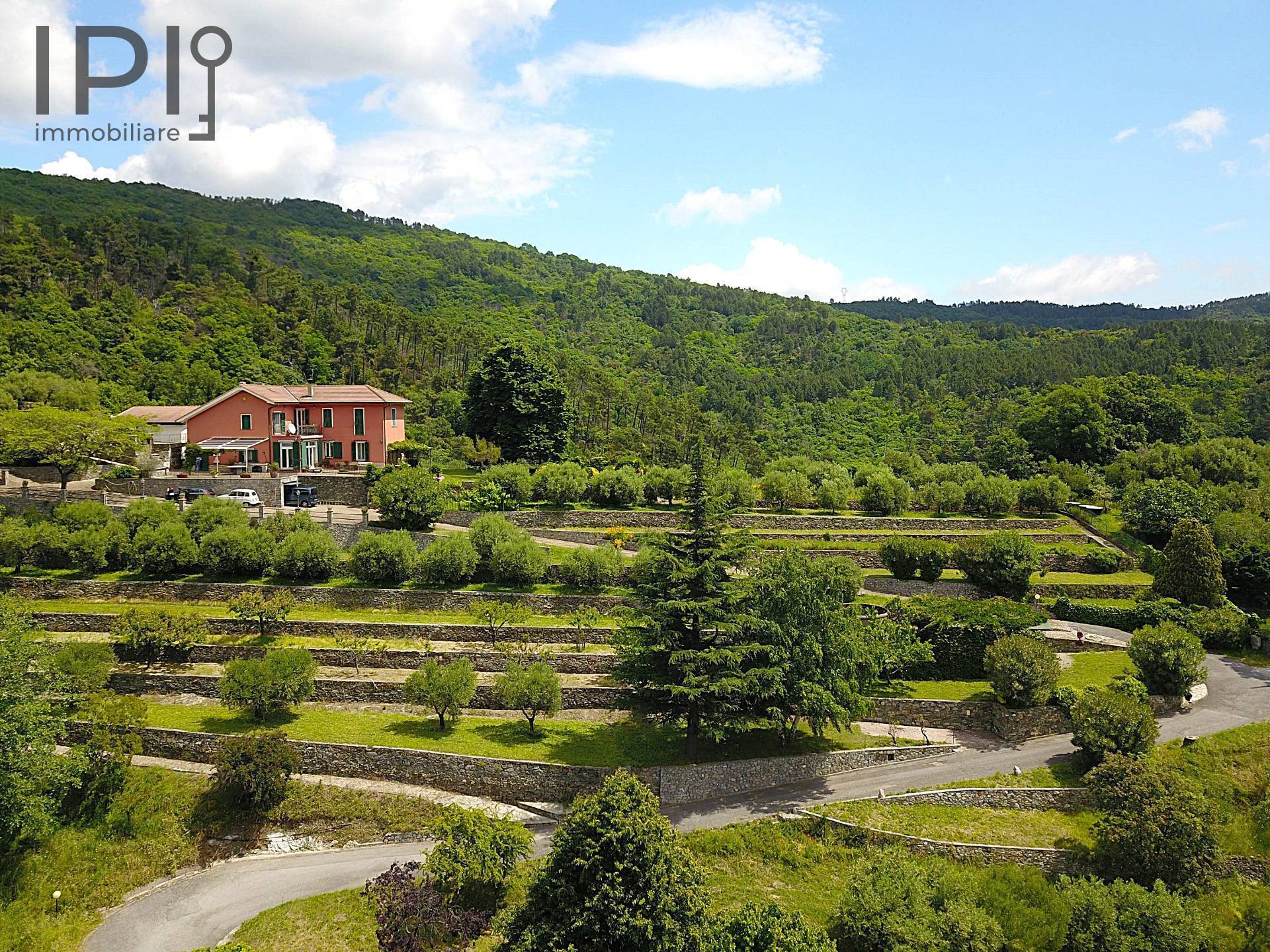 Villa / Villetta in vendita a Orco Feglino