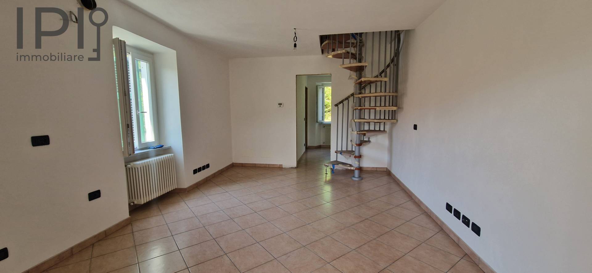 Casa - Semindipendente in vendita a Altare