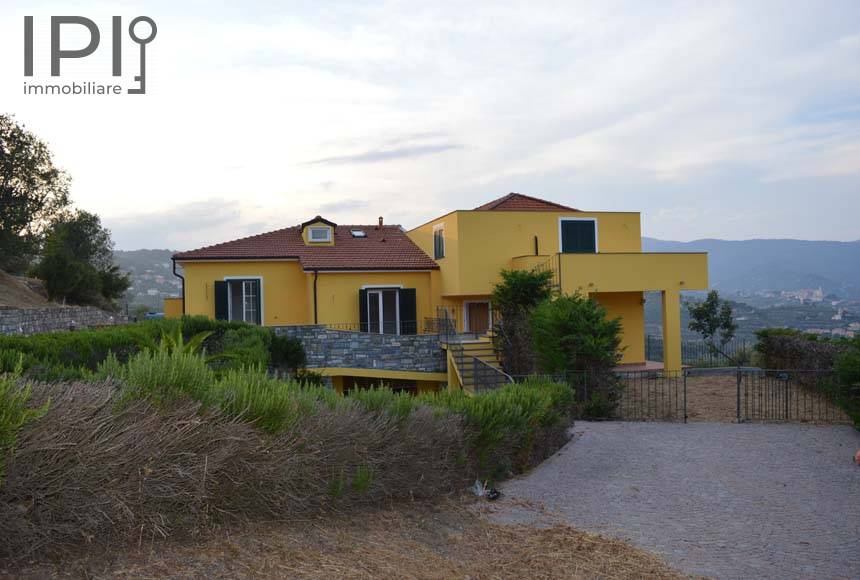 Appartamento in vendita a Diano Marina