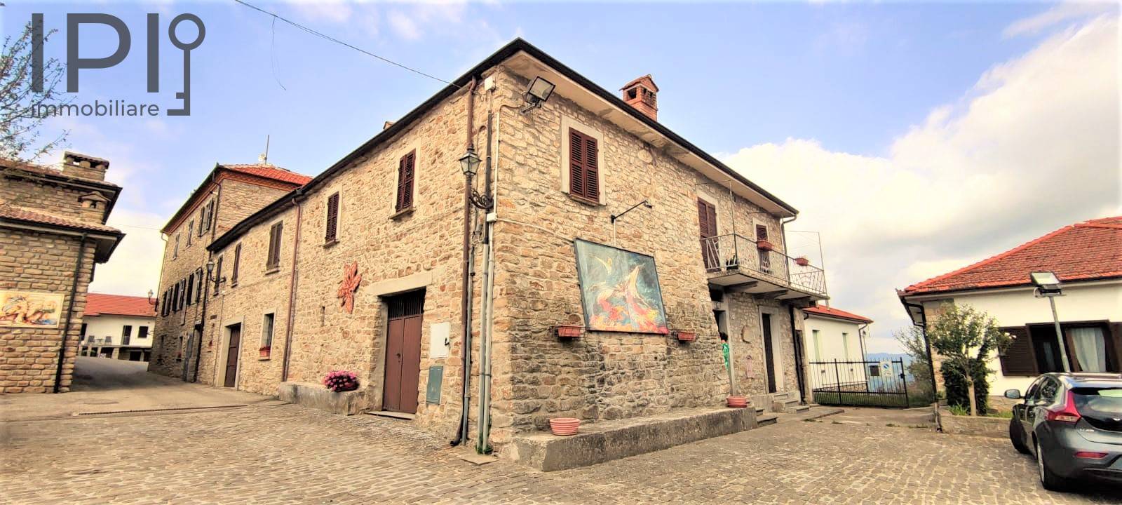 Casa - Semindipendente in vendita a Bergolo
