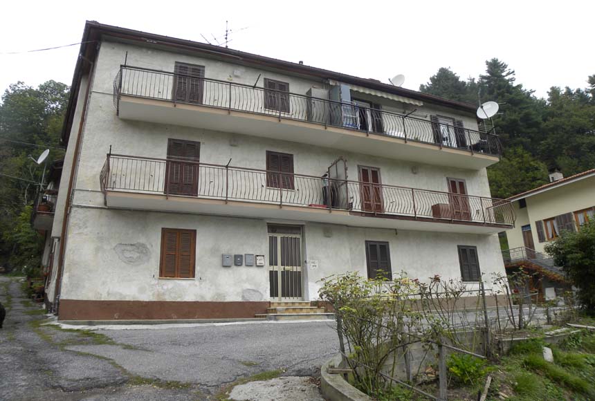 Appartamento in vendita a Osiglia