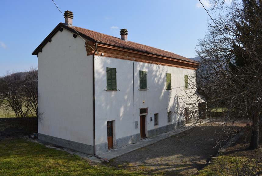 Casa in vendita a Denice