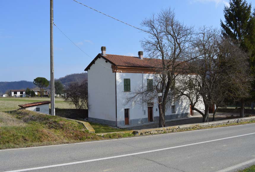 Casa in vendita a Denice