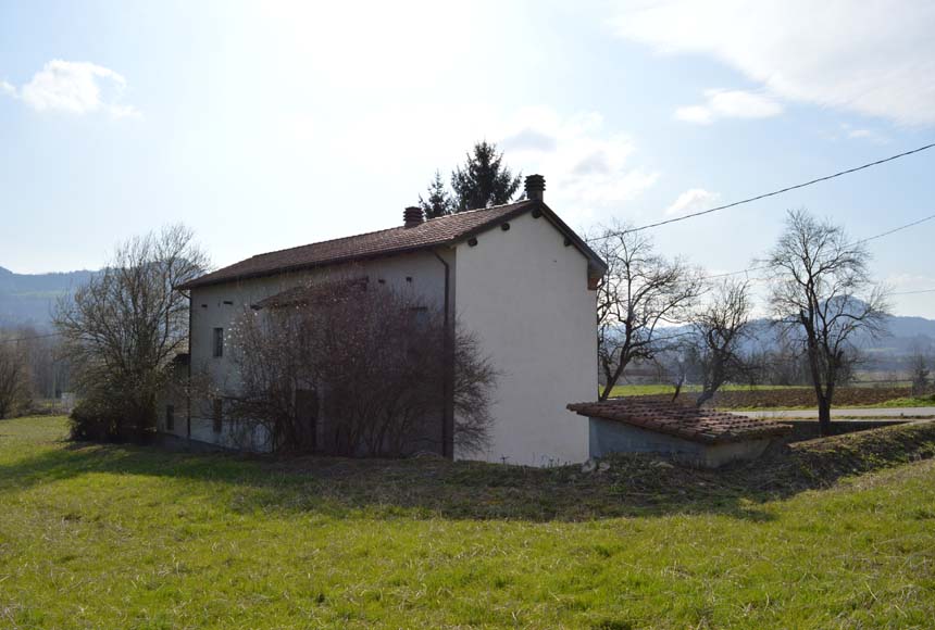 Casa in vendita a Denice