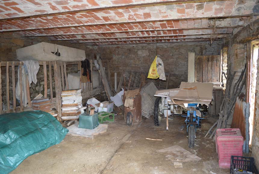 Casa Rustica in vendita a Mombarcaro