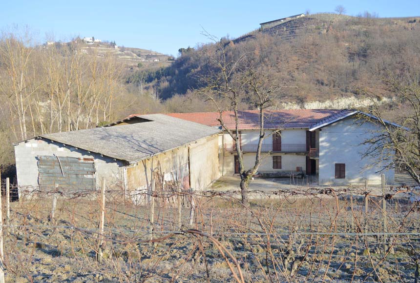 Cascinale / Podere in vendita a Loazzolo